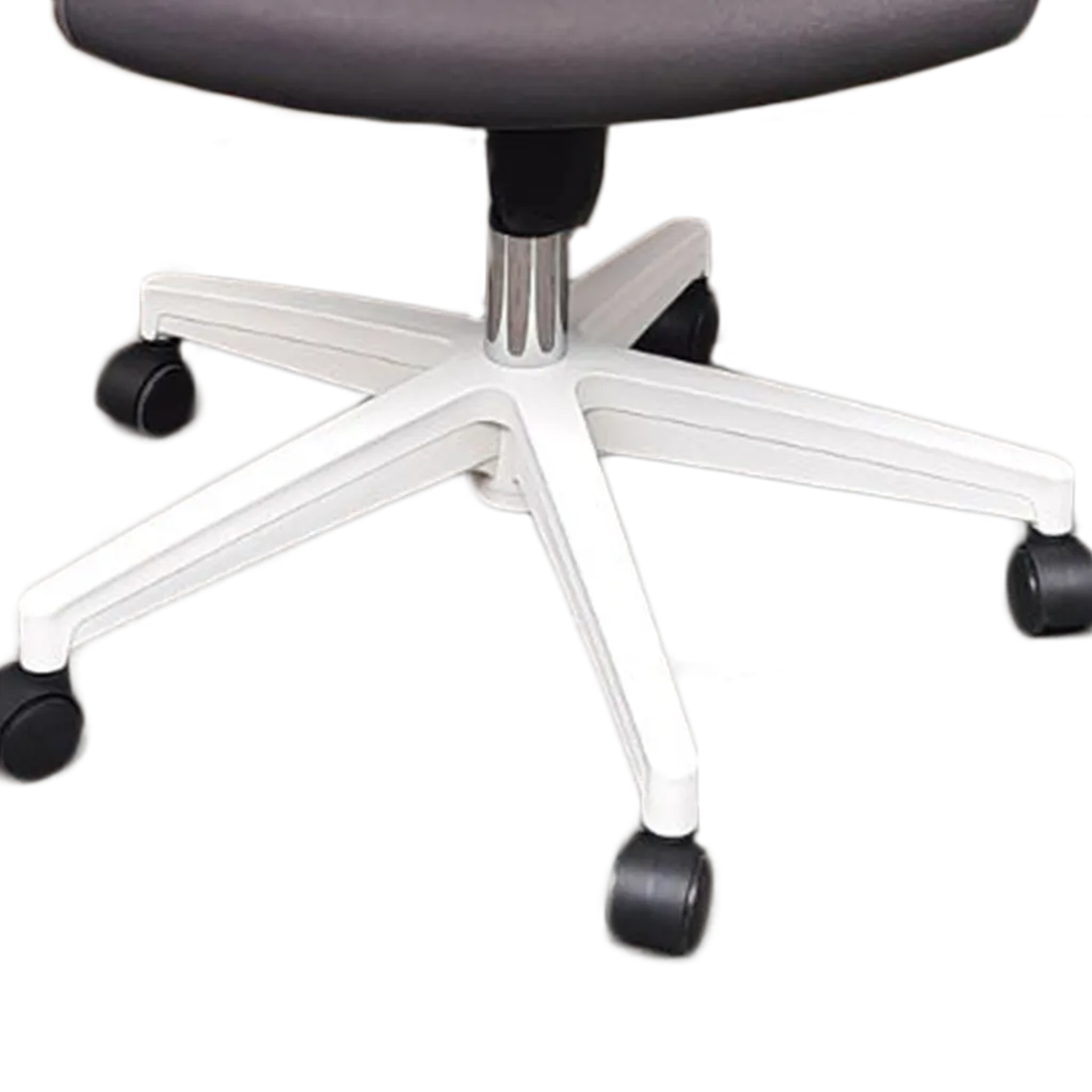 Nigel Exec Chair front Foot.webp