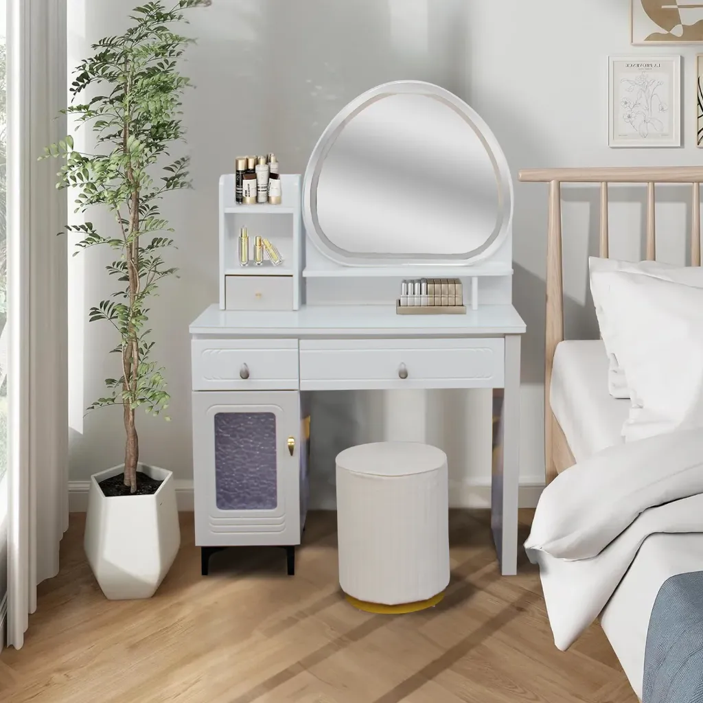 [Cabinet / Dresser With Mirror] Anna